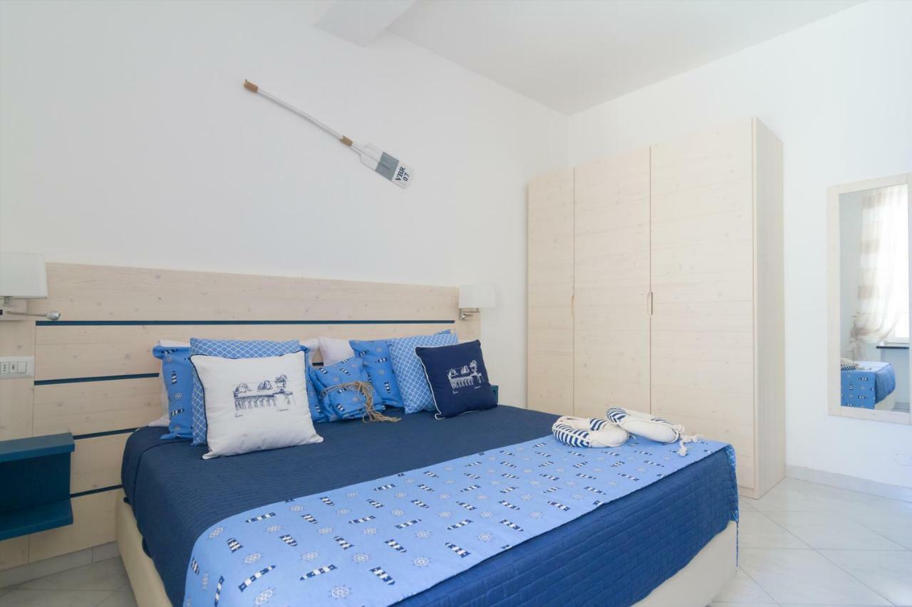 Aquamarine Relaxing Capri Suites Buitenkant foto
